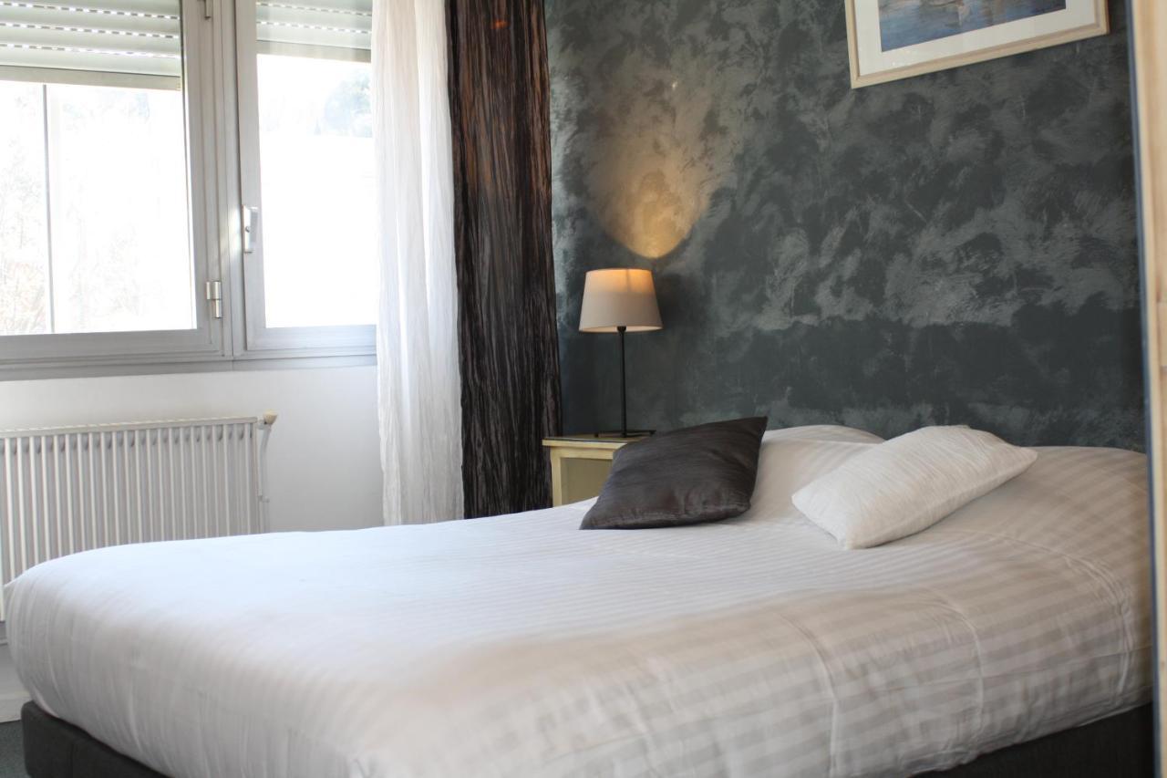 Logis Du Midi 2*